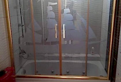 Yelkenli Desenli Duşakabin